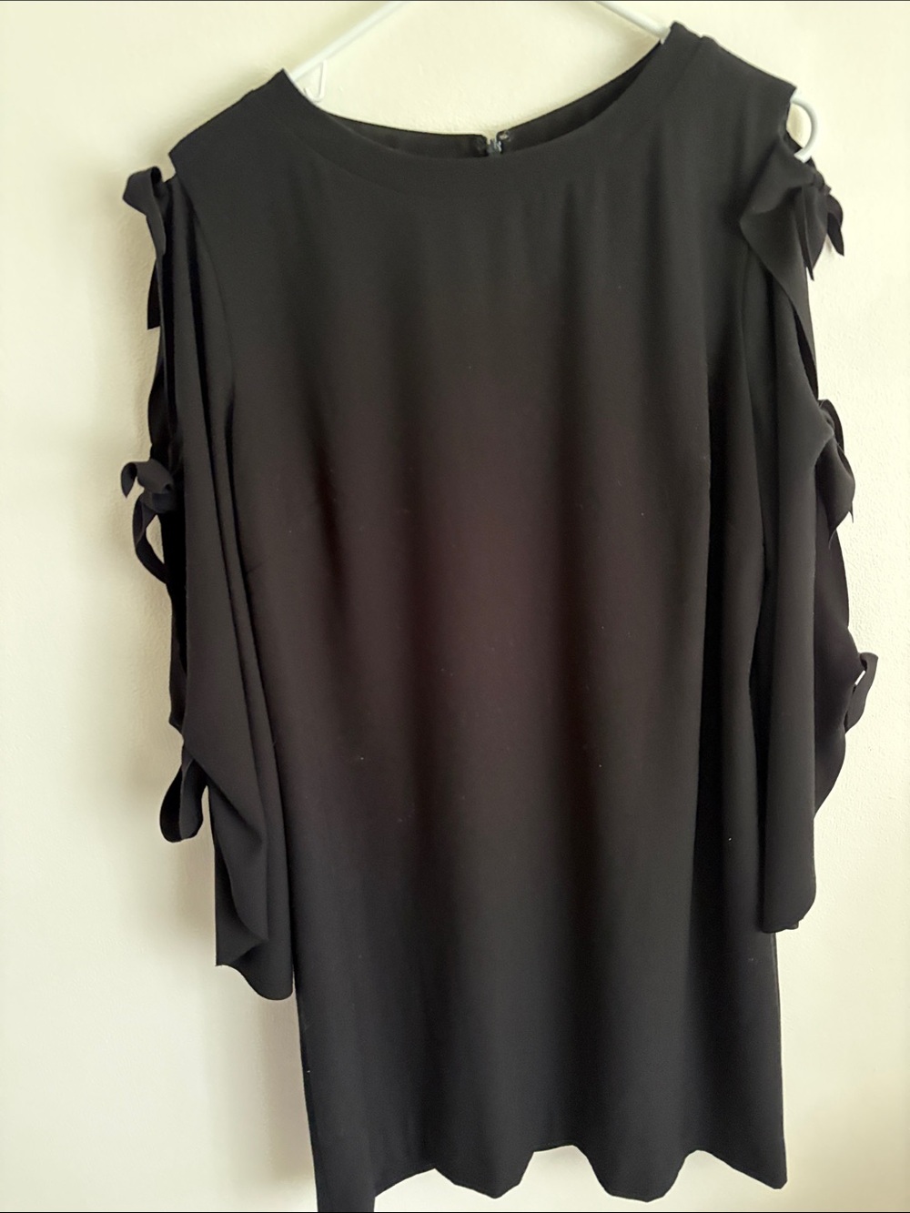 Black Cold-Shoulder Tie-Sleeve Long-Sleeve Dress